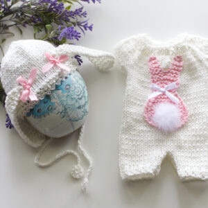 White Onesie with Pink bunny motif 10-12