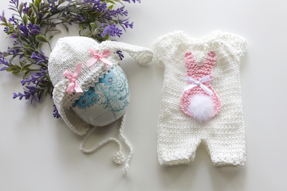 White Onesie with Pink bunny motif 10-12